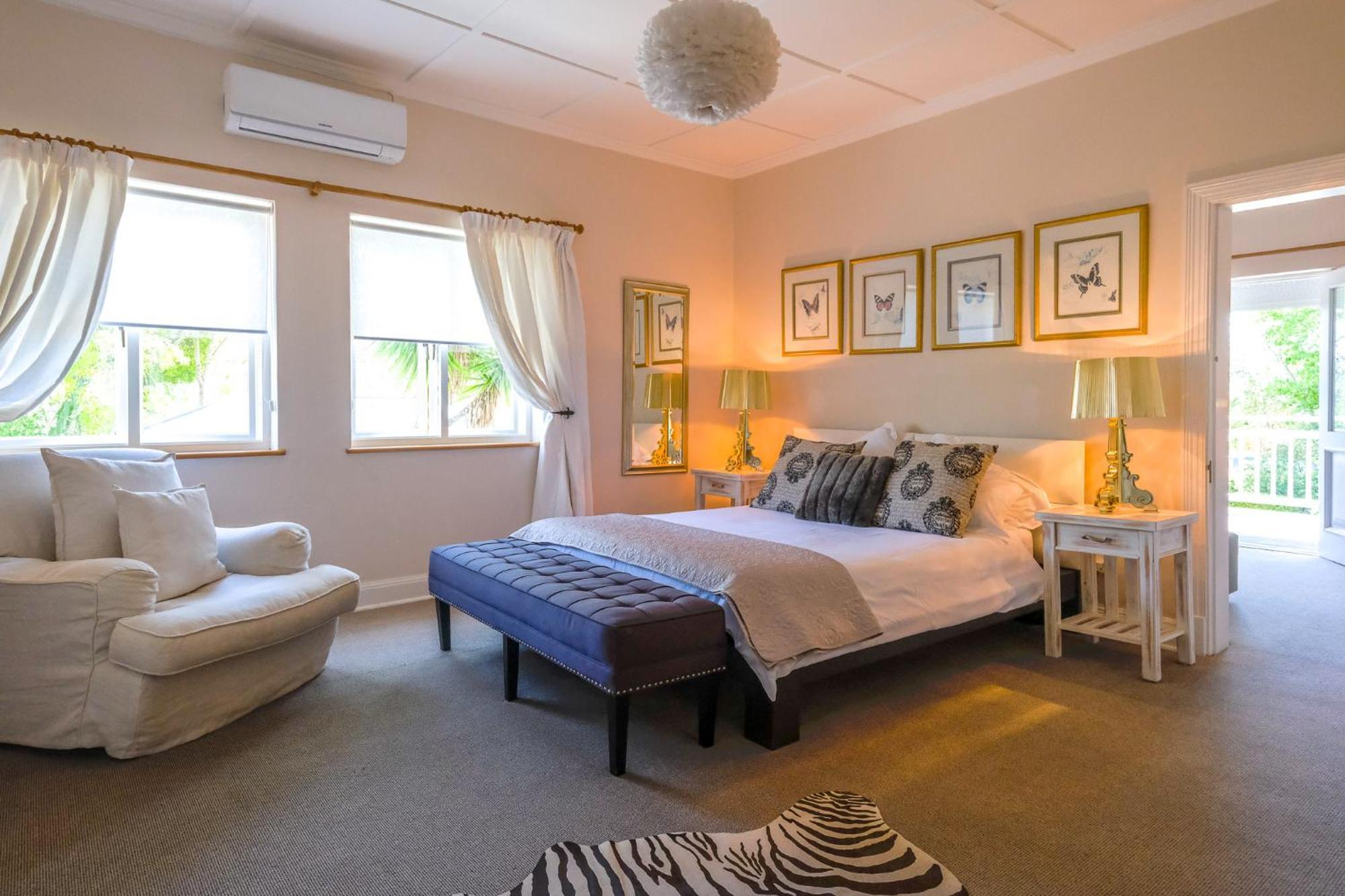 Oude Berg Guesthouse - 10 Caledon Street Джордж Стая снимка